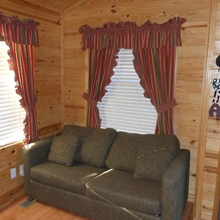 Oakzanita Springs Camping Resort Cabin 1 Descanso Ngoại thất bức ảnh