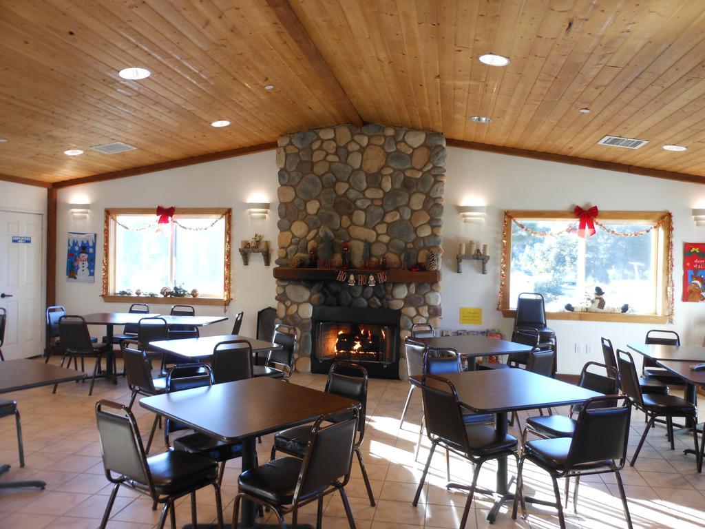Oakzanita Springs Camping Resort Cabin 1 Descanso Ngoại thất bức ảnh